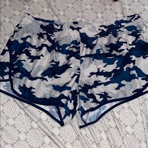 LOOSE WORKOUT SHORTS- NAVY BLUE CAMO